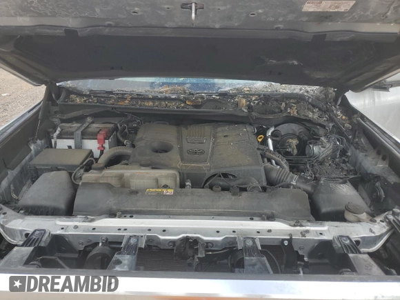 2022 Toyota Tundra Limited with VIN 5TFJA5AB2NX005620, listed as a Copart auction lot 85455824 with 17,520 mi miles and Salvage title. Bid and sale history available at DreamBid. Image 11.