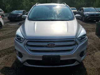 2018 Ford Escape Titanium с VIN 1FMCU9J9XJUD44928, выставлен на аукционе Copart как лот 59675445 с пробегом 37 485 миль миль и Чистый • Clean title. История ставок и продаж доступна на DreamBid. Изображение 5.