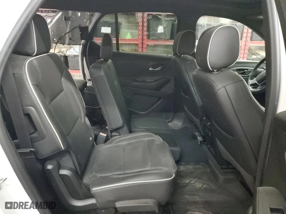 2022 Chevrolet Traverse Premier with VIN 1GNEVKKW8NJ165985, listed as a Copart auction lot 38068244 with 11,007 mi miles. Bid and sale history available at carsss.com. Image 11.
