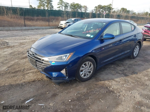 2020 Hyundai Elantra SE with VIN 5NPD74LF4LH516468, listed as a IAAI auction lot 41863699 with 20,693 mi miles. Bid and sale history available at carsss.com. Image 17.