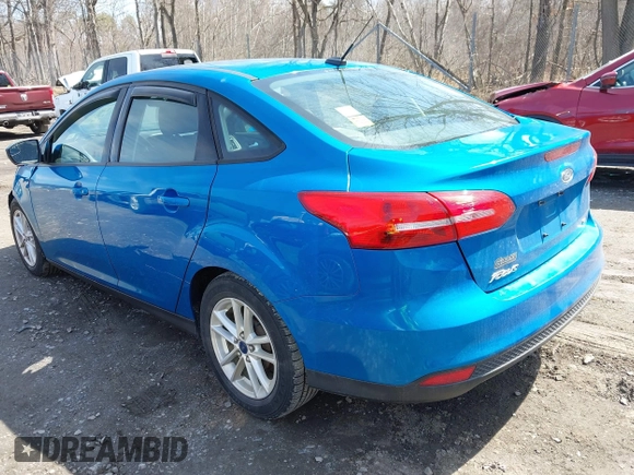 2015 Ford Focus SE with VIN 1FADP3F23FL372081, listed as a IAAI auction lot 41936051 with 45,031 mi miles. Bid and sale history available at carsss.com. Image 3.