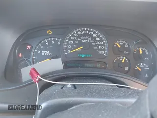 2005 Chevrolet Avalanche LS with VIN 3GNEC12ZX5G182122, listed as a IAAI auction lot 41377166 with 239,987 mi miles and . Bid and sale history available at DreamBid. Image 7.