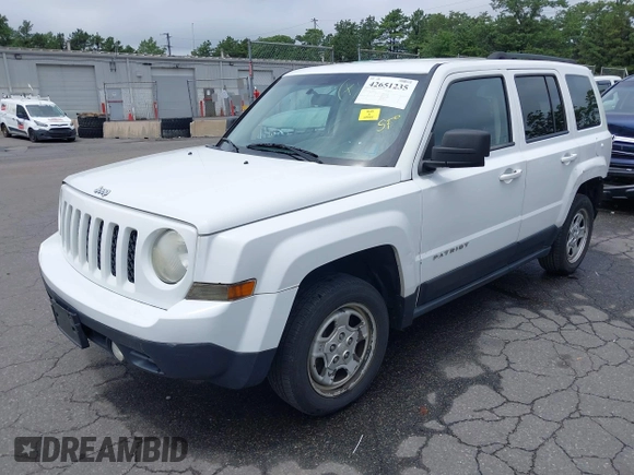 2012 Jeep Patriot Sport with VIN 1C4NJPBA1CD687312, listed as a IAAI auction lot 42651235 with 122,206 mi miles and . Bid and sale history available at DreamBid. Image 18.