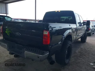 2010 Ford Super Duty F-250 SRW XL with VIN 1FTSW2BR8AEB13472, listed as a IAAI auction lot 41886252 with 237,264 mi miles. Bid and sale history available at carsss.com. Image 4.