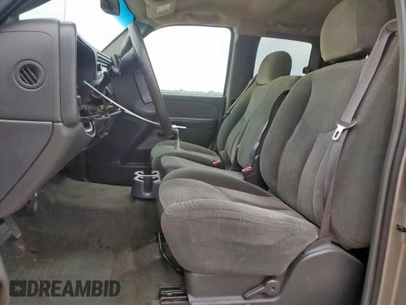 2003 Chevrolet Silverado 1500 LS z VIN 1GCEK19T23E263732, wystawiony jako Copart lot #57798625 z przebiegiem 182 984 mil mil oraz Szkoda całkowita • Salvage title. Historia ofert i sprzedaży dostępna na DreamBid. Obrazek 7.