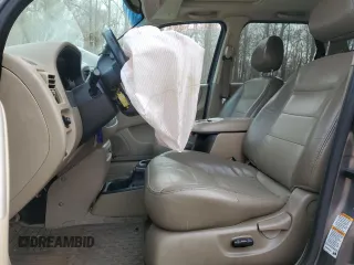 2004 Ford Escape Limited with VIN 1FMCU94184KB37525, listed as a Copart auction lot 49971575 with 0 mi miles and Salvage Title. Bid and sale history available at carsss.com. Image 7.