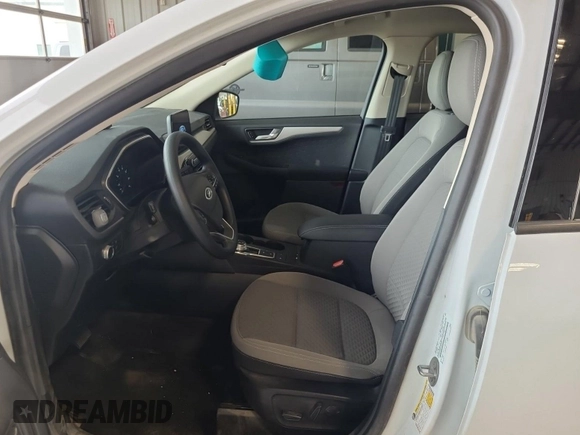2020 Ford Escape SE with VIN 1FMCU9G63LUB82205, listed as a IAAI auction lot 42663574 with 91,305 mi miles and . Bid and sale history available at DreamBid. Image 34.