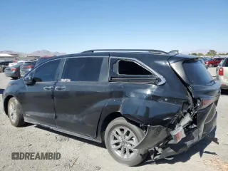 2021 Toyota Sienna XLE with VIN 5TDYRKEC1MS064669, listed as a Copart auction lot 57818955 with 120,181 mi miles and Salvage title. Bid and sale history available at DreamBid. Image 2.