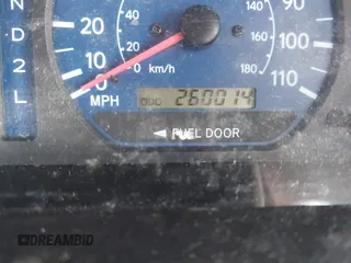 2002 Toyota Sienna LE with VIN 4T3ZF13C72U422993, listed as a IAAI auction lot 41552421 with 260,014 mi miles. Bid and sale history available at carsss.com. Image 7.