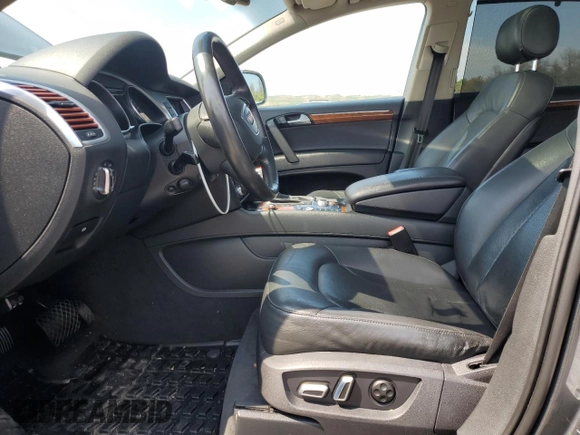 2014 Audi Q7 Premium with VIN WA1CGAFE7ED013193, listed as a Copart auction lot 63243705 with 129,127 mi miles and Clean title. Bid and sale history available at DreamBid. Image 7.