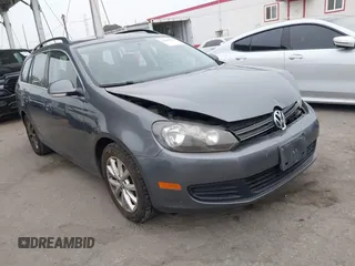 2010 Volkswagen Jetta с VIN 3VWTZ8AJ1AM641503, выставлен на аукционе IAAI как лот 42466090 с пробегом 83 804 миль миль и . История ставок и продаж доступна на DreamBid. Изображение 1.