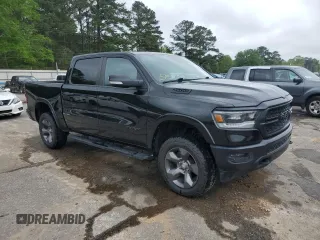 2020 Ram 1500 Big Horn z VIN 1C6SRFFT7LN265273, wystawiony jako Copart lot #51656495 z przebiegiem 69 379 mil mil oraz Szkoda całkowita • Salvage title. Historia ofert i sprzedaży dostępna na DreamBid. Obrazek 4.