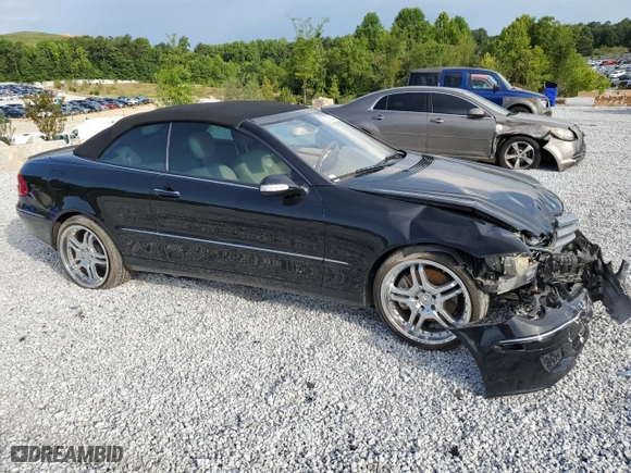 2009 Mercedes-Benz CLK-Class 3.5L with VIN WDBTK56F29T105066, listed as a Copart auction lot 46081115 with 150,934 mi miles and Non Repairable. Bid and sale history available at carsss.com. Image 4.