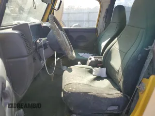 2000 Jeep Wrangler Sport with VIN 1J4FA49SXYP745676, listed as a Copart auction lot 63096755 with 147,226 mi miles and Salvage title. Bid and sale history available at DreamBid. Image 7.