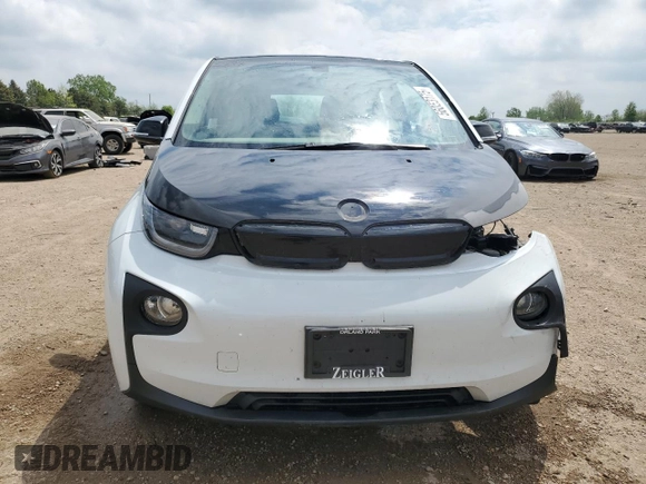 2015 BMW i3 с VIN WBY1Z4C54FV504649, выставлен на аукционе Copart как лот 56053175 с пробегом 107 568 миль миль и Списание • Salvage title. История ставок и продаж доступна на DreamBid. Изображение 5.