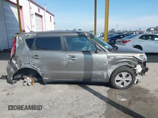 2014 Kia Soul with VIN KNDJN2A28E7019749, listed as a IAAI auction lot 41562826 with 65,610 mi miles. Bid and sale history available at carsss.com. Image 14.