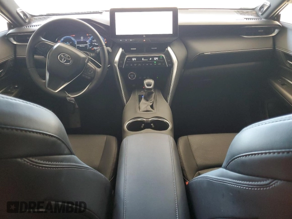 2024 Toyota Venza LE with VIN JTEAAAAH3RJ154278, listed as a Copart auction lot 61733824 with 13,398 mi miles and Salvage Title. Bid and sale history available at carsss.com. Image 8.