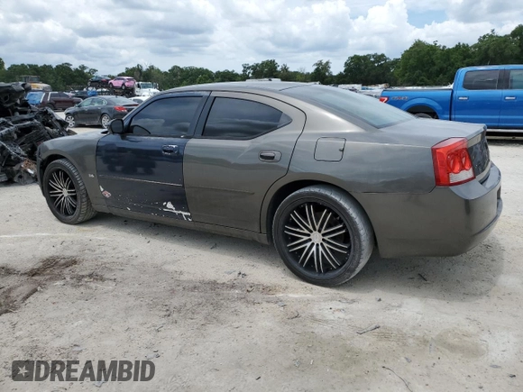 2009 Dodge Charger SE z VIN 2B3KA43DX9H530580, wystawiony jako Copart lot #58381375 z przebiegiem 300 292 mil mil oraz Szkoda całkowita • Salvage title. Historia ofert i sprzedaży dostępna na DreamBid. Obrazek 2.