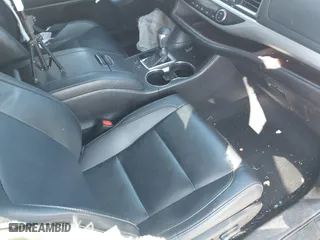 2019 Toyota Highlander SE with VIN 5TDJZRFH0KS711578, listed as a IAAI auction lot 41877044 with 77,193 mi miles. Bid and sale history available at carsss.com. Image 5.
