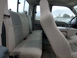 2008 Ford Super Duty F-250 SRW XL with VIN 1FTSX21528EA99137, listed as a Copart auction lot 49415425 with 241,634 mi miles and Salvage Title. Bid and sale history available at carsss.com. Image 10.