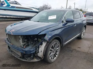 2017 Lincoln MKX Reserve with VIN 2LMPJ8LP2HBL45950, listed as a IAAI auction lot 41179308 with NaN miles. Bid and sale history available at carsss.com. Image 17.