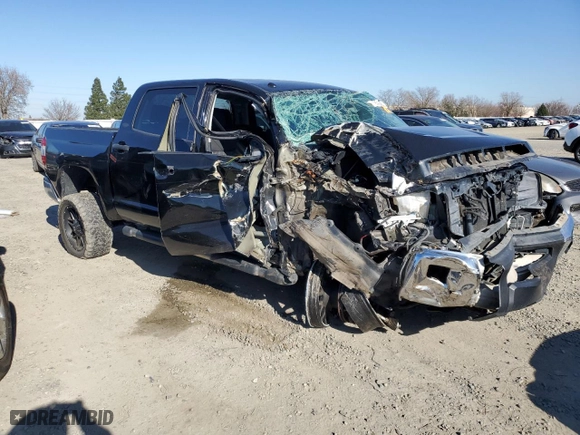 2018 Toyota Tundra 4WD SR5 with VIN 5TFDW5F15JX688597, listed as a Copart auction lot 88119485 with 0 mi miles and Salvage Title. Bid and sale history available at carsss.com. Image 4.