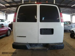 2008 Chevrolet Express Cargo Van with VIN 1GCFG15X281124438, listed as a Copart auction lot 42268255 with 250,967 mi miles and Clean Title. Bid and sale history available at carsss.com. Image 6.