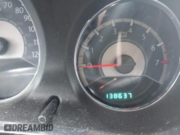 2014 Chrysler 200 Limited with VIN 1C3CCBCGXEN152052, listed as a IAAI auction lot 42017354 with 138,637 mi miles and . Bid and sale history available at DreamBid. Image 14.