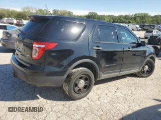 2015 Ford Utility Police Interceptor with VIN 1FM5K8AR1FGC51620, listed as a Copart auction lot 72842244 with 110,134 mi miles and Salvage Title. Bid and sale history available at carsss.com. Image 3.