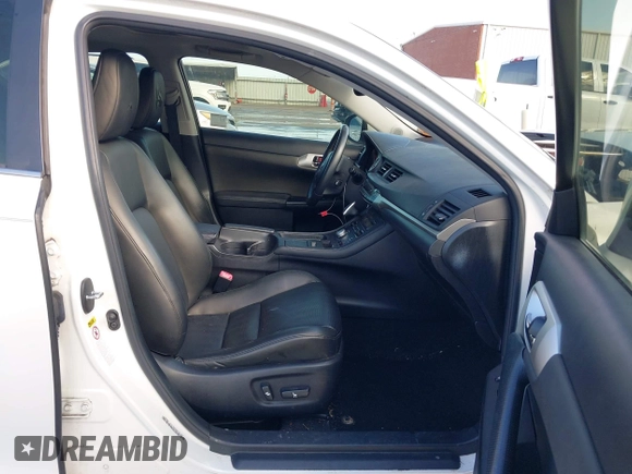 2013 Lexus CT 200h with VIN JTHKD5BH8D2164389, listed as a IAAI auction lot 42078280 with 141,300 mi miles and . Bid and sale history available at DreamBid. Image 5.