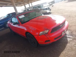 2010 Ford Mustang V6 with VIN 1ZVBP8EN7A5164838, listed as a IAAI auction lot 41929352 with 180,623 mi miles and . Bid and sale history available at carsss.com. Image 1.