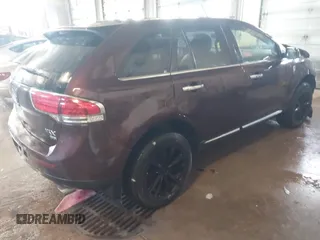 2012 Lincoln MKX with VIN 2LMDJ8JKXCBL17915, listed as a IAAI auction lot 41845644 with 172,433 mi miles and . Bid and sale history available at DreamBid. Image 4.
