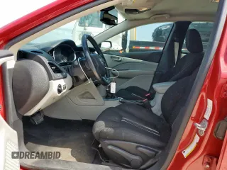 2013 Dodge Dart SXT with VIN 1C3CDFBA4DD289395, listed as a Copart auction lot 60328145 with 157,292 mi miles and Salvage title. Bid and sale history available at DreamBid. Image 7.