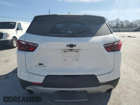 2019 Chevrolet Blazer z VIN 3GNKBBRA1KS632678, wystawiony jako Copart lot #46945355 z przebiegiem 172 338 mil mil oraz Szkoda całkowita • Salvage title. Historia ofert i sprzedaży dostępna na DreamBid. Obrazek 6.