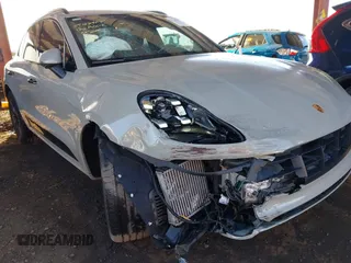 2017 Porsche Macan GTS with VIN WP1AG2A53HLB54104, listed as a IAAI auction lot 41216135 with 73,200 mi miles and . Bid and sale history available at DreamBid. Image 6.