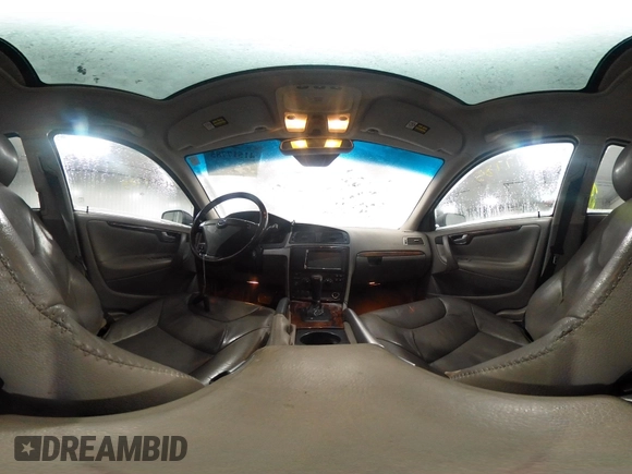 2005 Volvo XC70 with VIN YV1SZ592751190343, listed as a IAAI auction lot 41517785 with 202,533 mi miles and . Bid and sale history available at DreamBid. Image 19.