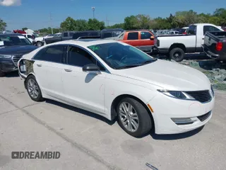 2014 Lincoln MKZ Hybrid with VIN 3LN6L2LU3ER819681, listed as a IAAI auction lot 41867338 with 149,964 mi miles. Bid and sale history available at carsss.com. Image 1.