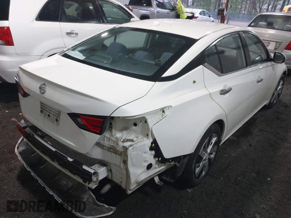2020 Nissan Altima S with VIN 1N4BL4BV3LC262524, listed as a IAAI auction lot 42008369 with 51,441 mi miles and . Bid and sale history available at DreamBid. Image 4.