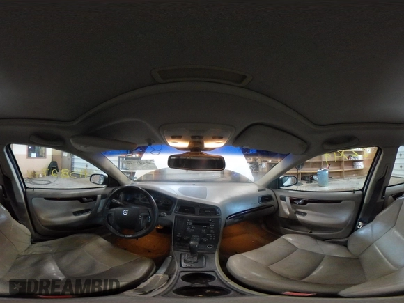 2001 Volvo V70 с VIN YV1SW53D011006843, выставлен на аукционе IAAI как лот 41582749 с пробегом 243 272 миль миль и . История ставок и продаж доступна на DreamBid. Изображение 18.
