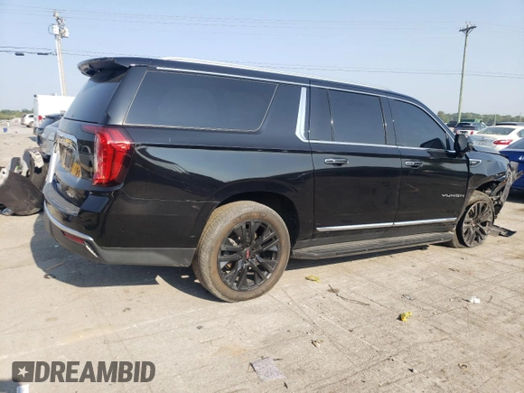 2021 GMC Yukon XL SLT with VIN 1GKS2GKD7MR451511, listed as a Copart auction lot 69013344 with 123,317 mi miles and Salvage Title. Bid and sale history available at carsss.com. Image 3.