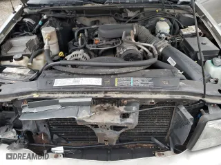 2002 GMC Sonoma SLS with VIN 1GTCS19W528206102, listed as a Copart auction lot 80454554 with 86,511 mi miles and Salvage Title. Bid and sale history available at carsss.com. Image 11.