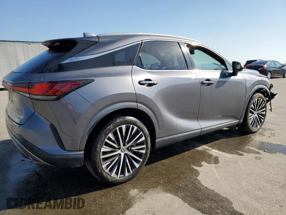 2023 Lexus RX with VIN 2T2BAMBA1PC010695, listed as a Copart auction lot 42902605 with 38,225 mi miles and Clean Title. Bid and sale history available at carsss.com. Image 3.