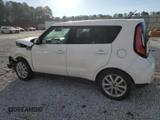 2019 Kia Soul + with VIN KNDJP3A57K7918043, listed as a Copart auction lot 47009525 with 106,033 mi miles and Salvage Title. Bid and sale history available at DreamBid. Image 2.