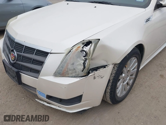 2010 Cadillac CTS Luxury with VIN 1G6DE5EG6A0134375, listed as a IAAI auction lot 41531589 with 132,183 mi miles. Bid and sale history available at carsss.com. Image 6.
