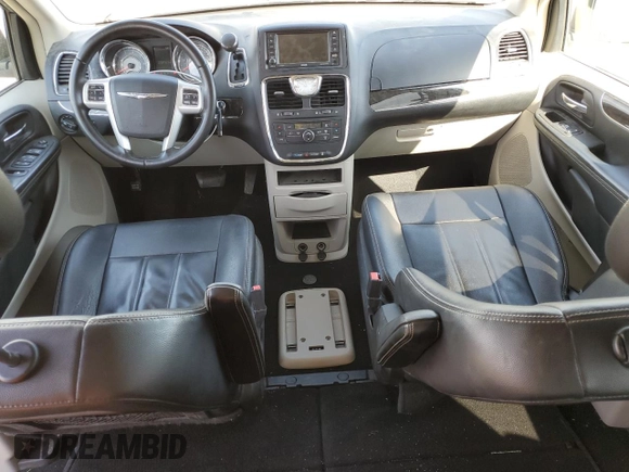 2016 Chrysler Town & Country Touring with VIN 2C4RC1BG4GR288801, listed as a Copart auction lot 52450365 with 101,087 mi miles and Salvage Title. Bid and sale history available at DreamBid. Image 8.
