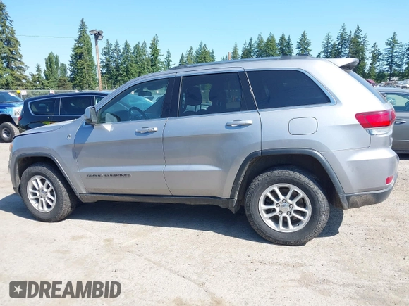 2020 Jeep Grand Cherokee Altitude z VIN 1C4RJFAG6LC163354, wystawiony jako IAAI lot #42349438 z przebiegiem 115 731 mil mil oraz . Historia ofert i sprzedaży dostępna na DreamBid. Obrazek 15.