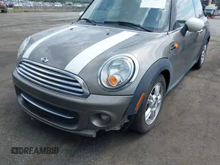 2013 MINI Hardtop with VIN WMWSU3C58DT681631, listed as a IAAI auction lot 42130063 with 177,182 mi miles and . Bid and sale history available at DreamBid. Image 6.