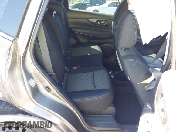 2017 Nissan Rogue S with VIN KNMAT2MT3HP599832, listed as a IAAI auction lot 41813270 with 97,137 mi miles. Bid and sale history available at carsss.com. Image 8.