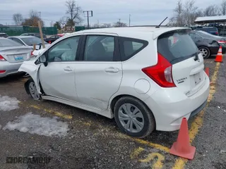 2015 Nissan Versa Note S with VIN 3N1CE2CP2FL372456, listed as a IAAI auction lot 41448130 with 121,872 mi miles. Bid and sale history available at carsss.com. Image 3.