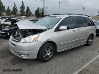 2004 Toyota Sienna XLE with VIN 5TDZA22C24S132607, listed as a Copart auction lot 53556165 with 154,552 mi miles and Salvage Title. Bid and sale history available at carsss.com. Image 1.
